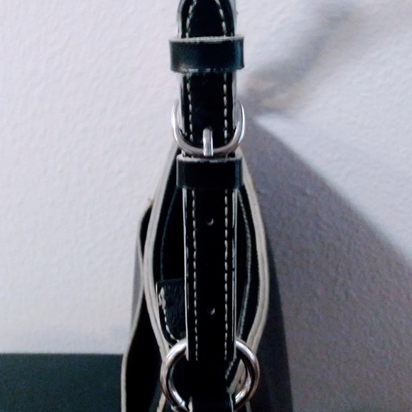 Mondani New York Purse/Shoulder Bag - Picture 7 of 9